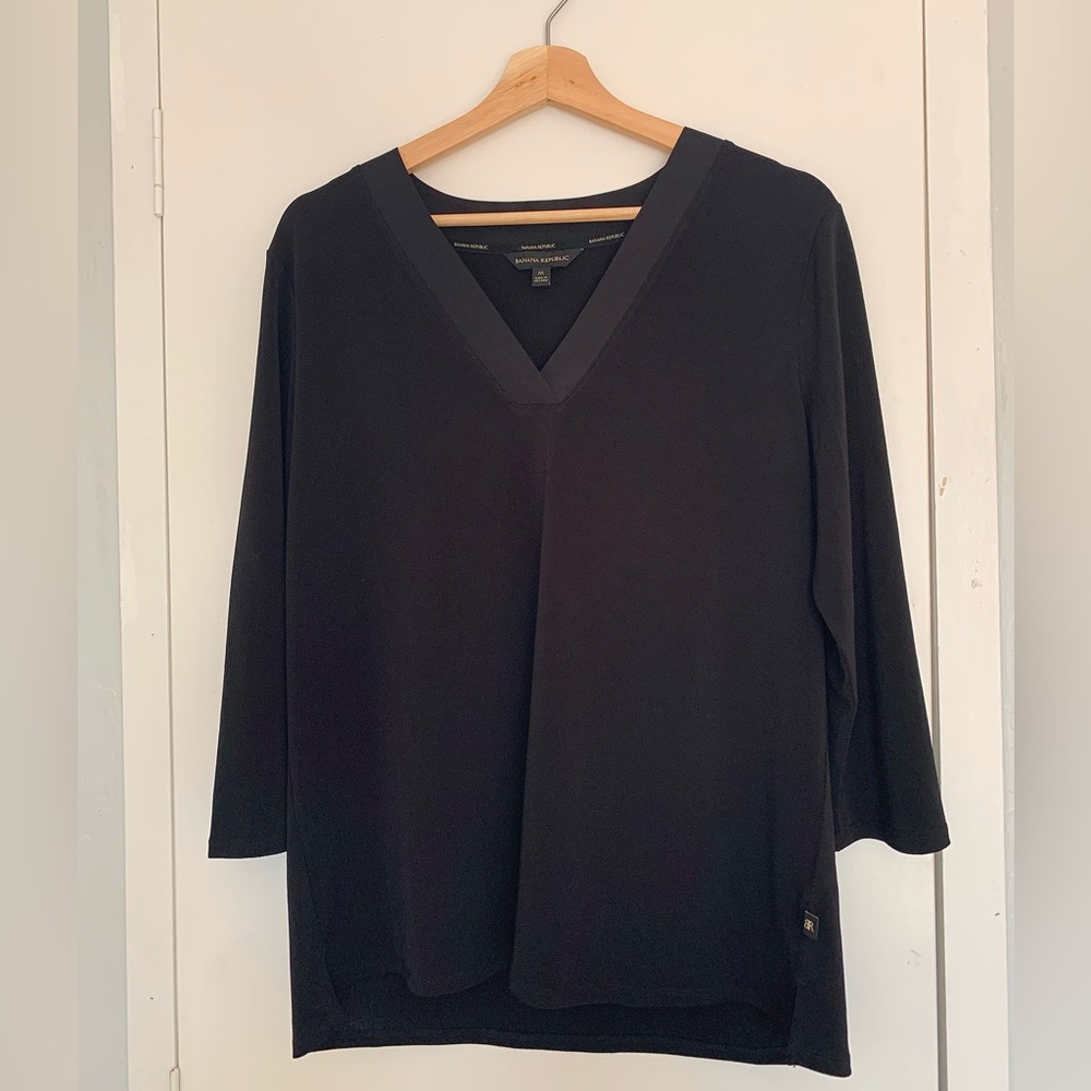 Banana Republic 3/4 length sleeve blouse-black
